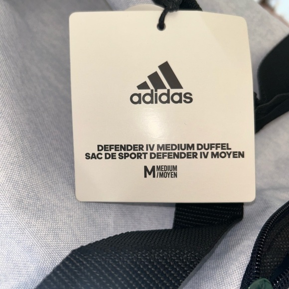ADIDAS DEFENDER IV MED DUFFLE NWT WATERPROOF - Picture 3 of 8